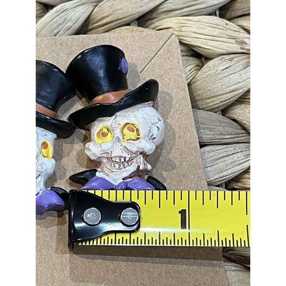 Vintage Halloween Resin Skeleton In Top Hats W/ Bat Bow Ties Gothic Punk Purple - Picture 8 of 8